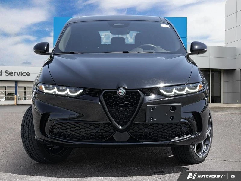 2024 Alfa Romeo Tonale - Image 2 of 20