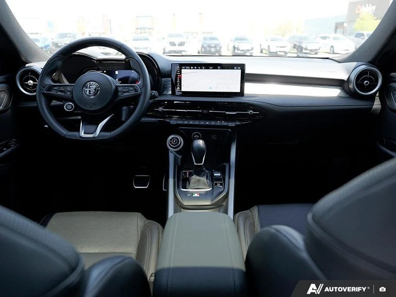 2024 Alfa Romeo Tonale - Image 19 of 20