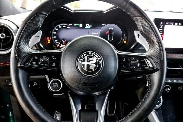 2024 Alfa Romeo Tonale - Image 17 of 20