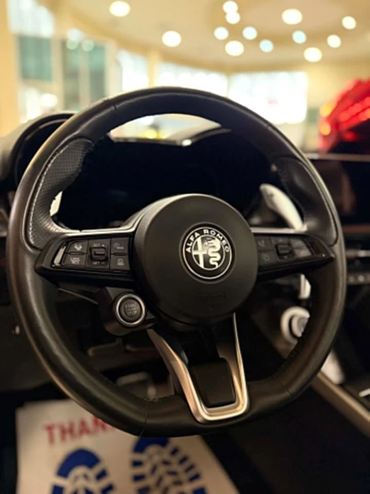 2024 Alfa Romeo Tonale - Image 7 of 10
