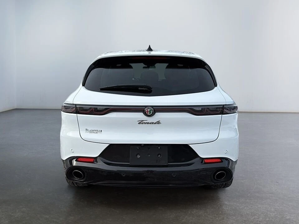 2024 Alfa Romeo Tonale - Image 9 of 20