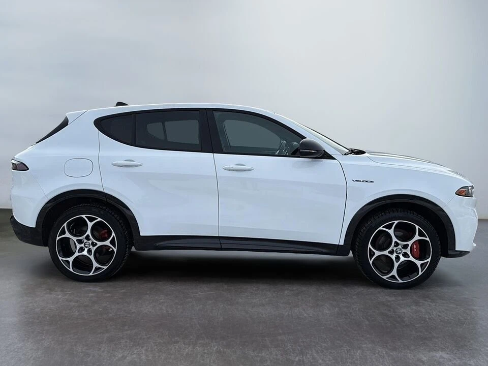 2024 Alfa Romeo Tonale - Image 12 of 19