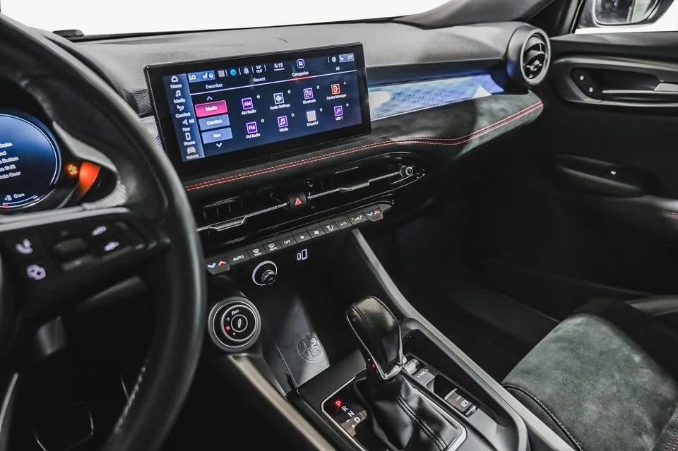 2024 Alfa Romeo Tonale - Image 17 of 19