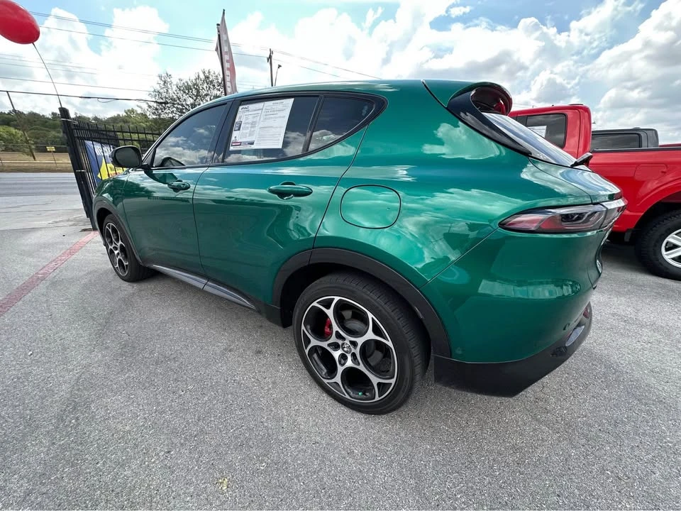 2024 Alfa Romeo Tonale - Image 4 of 10