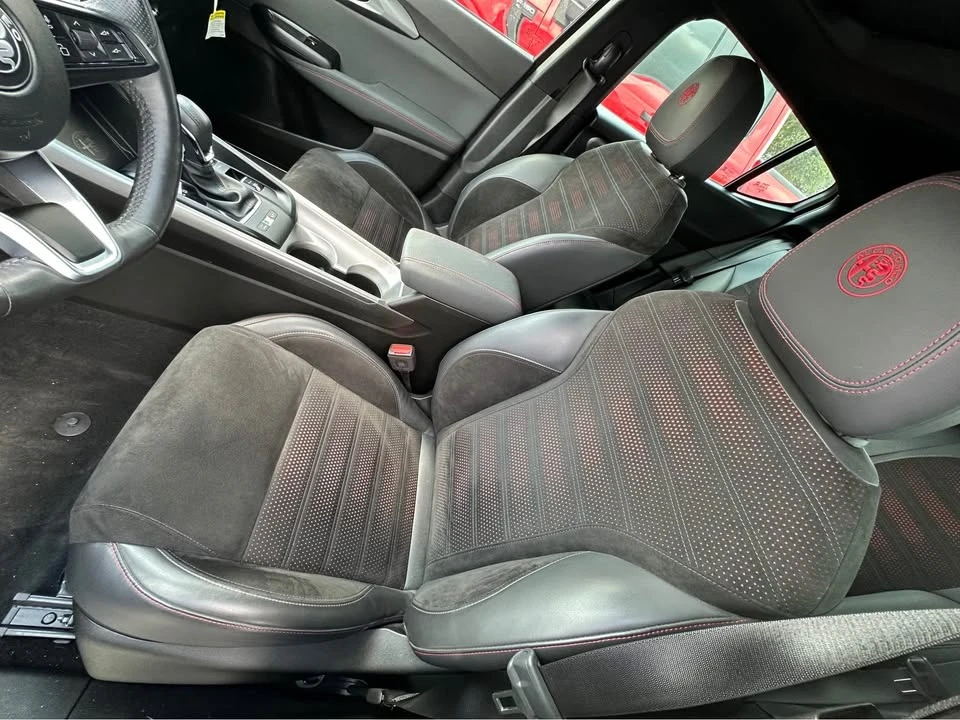 2024 Alfa Romeo Tonale - Image 9 of 10