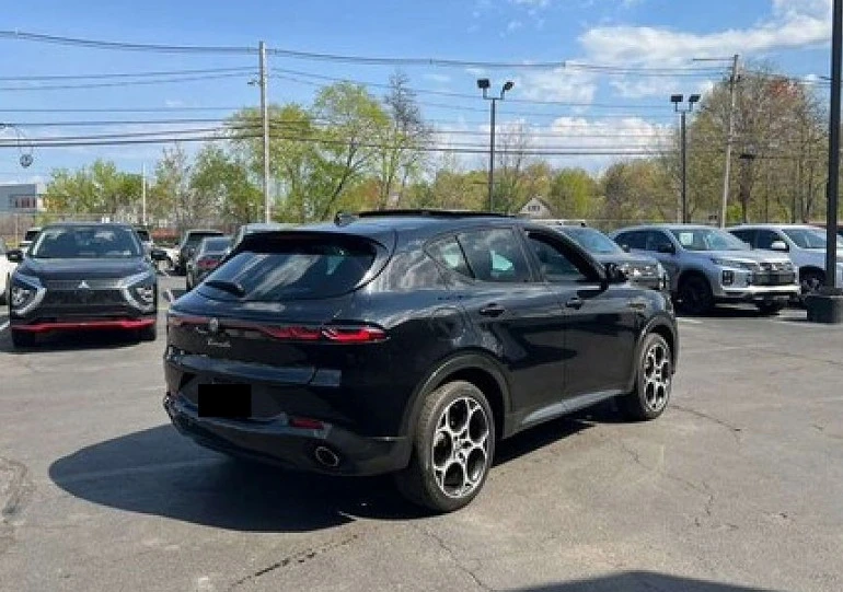 2024 Alfa Romeo Tonale - Image 4 of 6