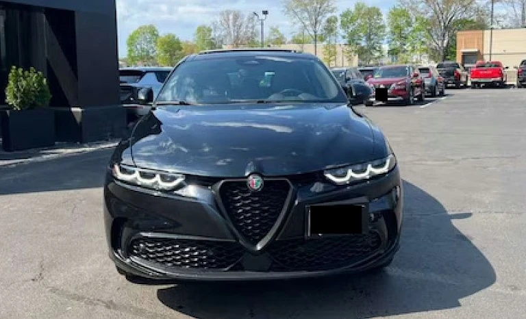 2024 Alfa Romeo Tonale - Image 2 of 6