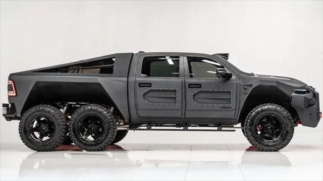 2024 Ram 1500 - Image 7 of 31