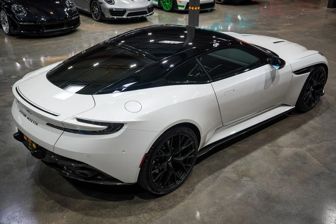 2024 Aston Martin DB12 - Image 17 of 31