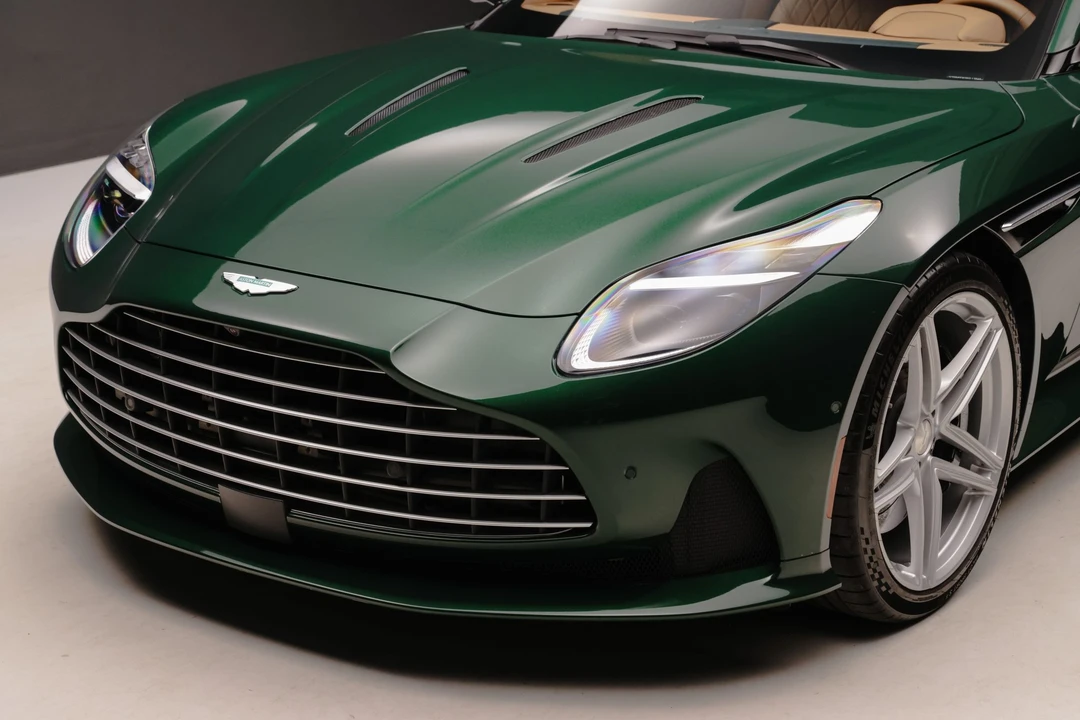 2024 Aston Martin DB12 - Image 17 of 31