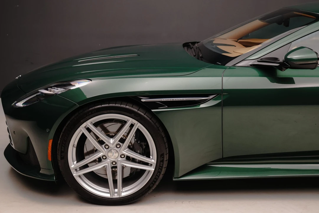 2024 Aston Martin DB12 - Image 20 of 31