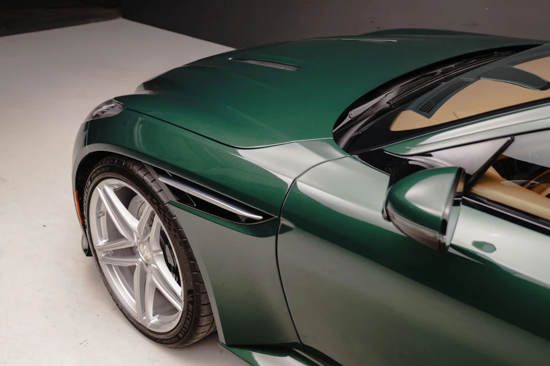 2024 Aston Martin DB12 - Image 23 of 31