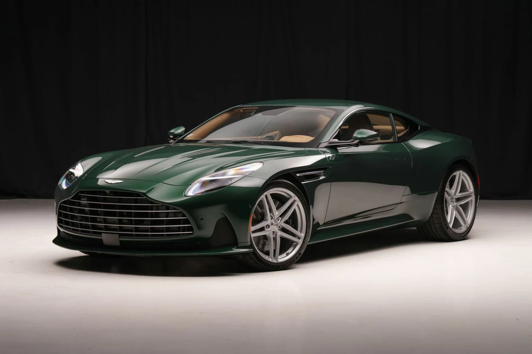 2024 Aston Martin DB12 - Image 2 of 31