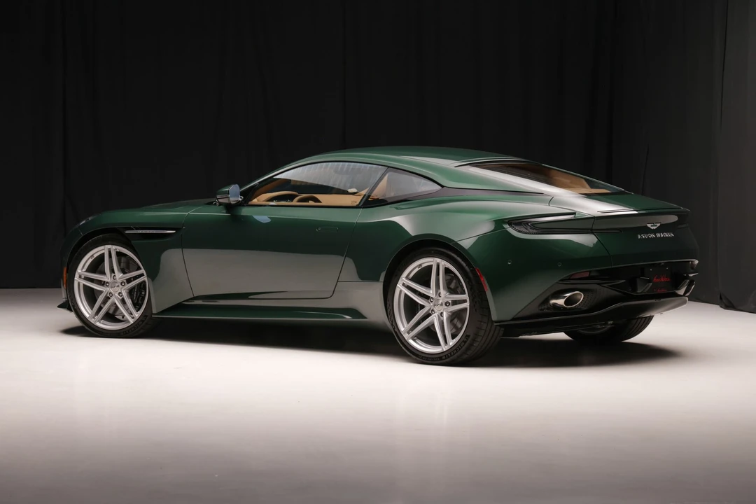 2024 Aston Martin DB12 - Image 5 of 31