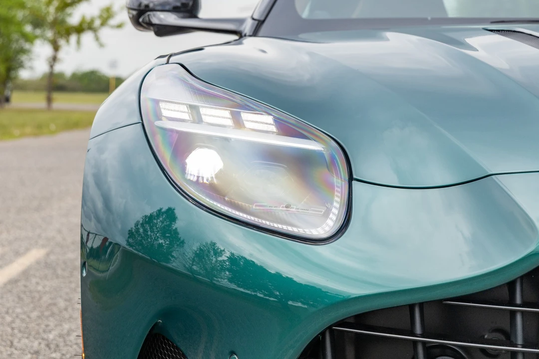 2024 Aston Martin DB12 - Image 15 of 31