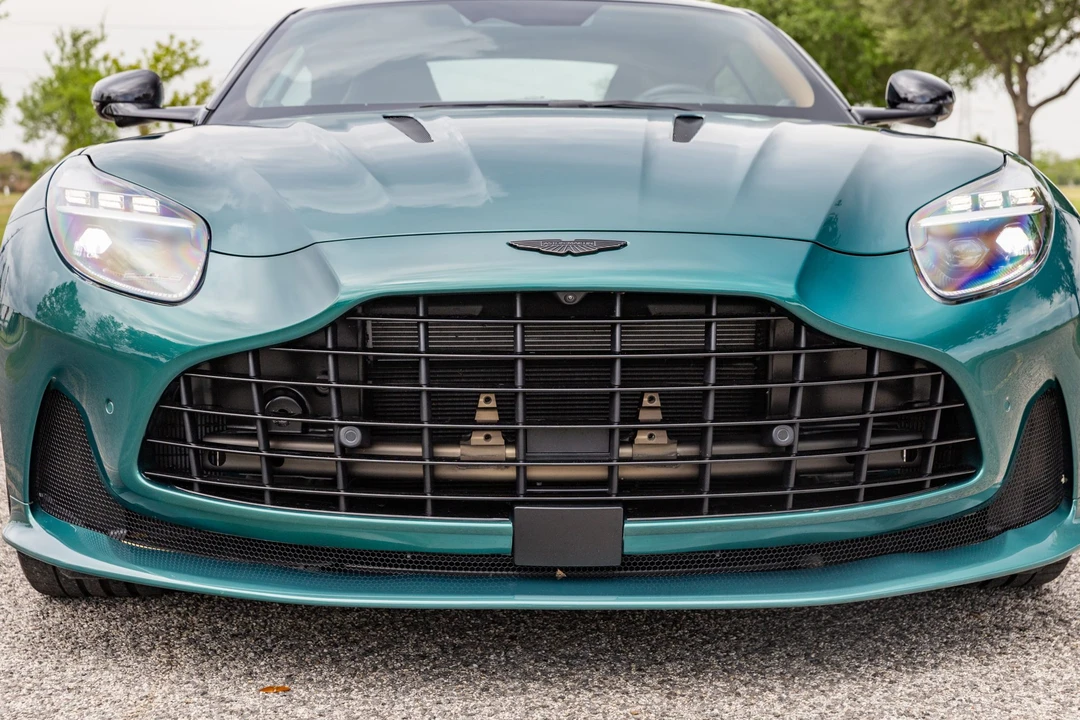 2024 Aston Martin DB12 - Image 17 of 31
