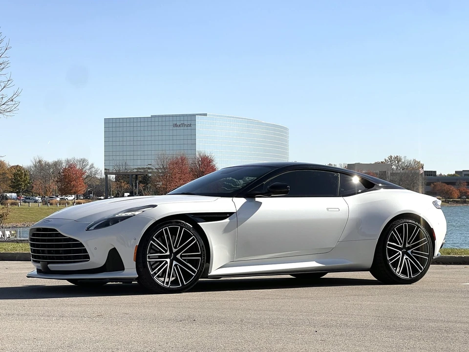 2024 Aston Martin DB12 - Image 2 of 31