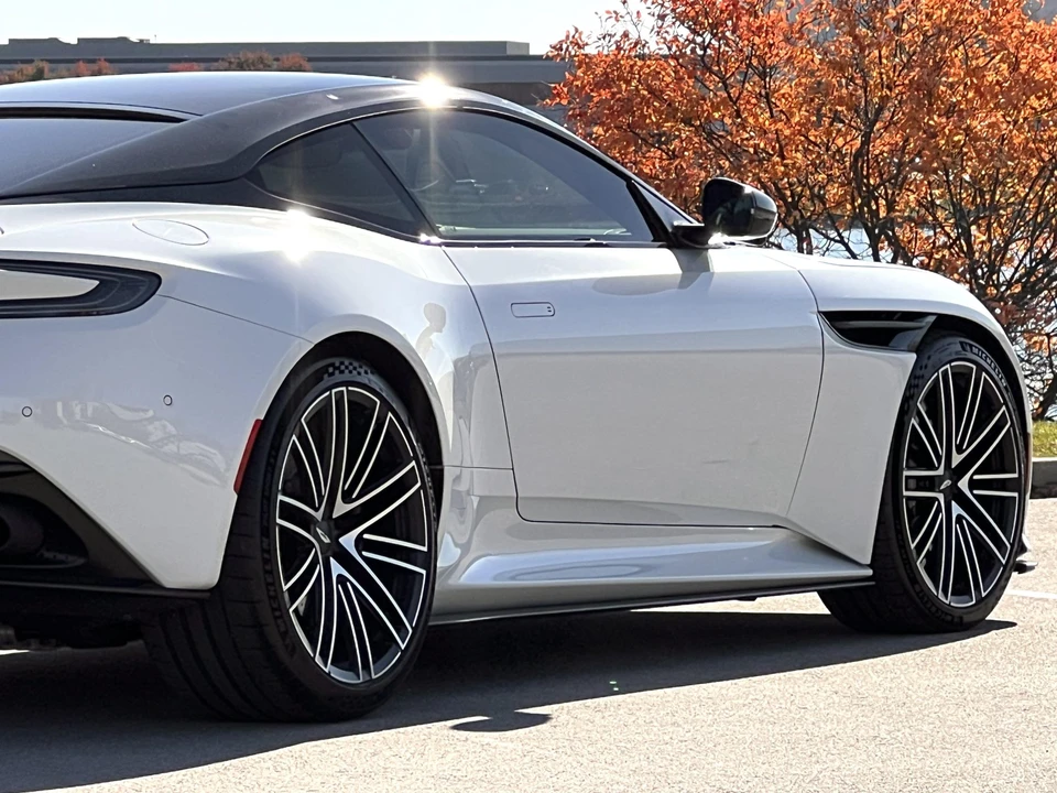 2024 Aston Martin DB12 - Image 31 of 31