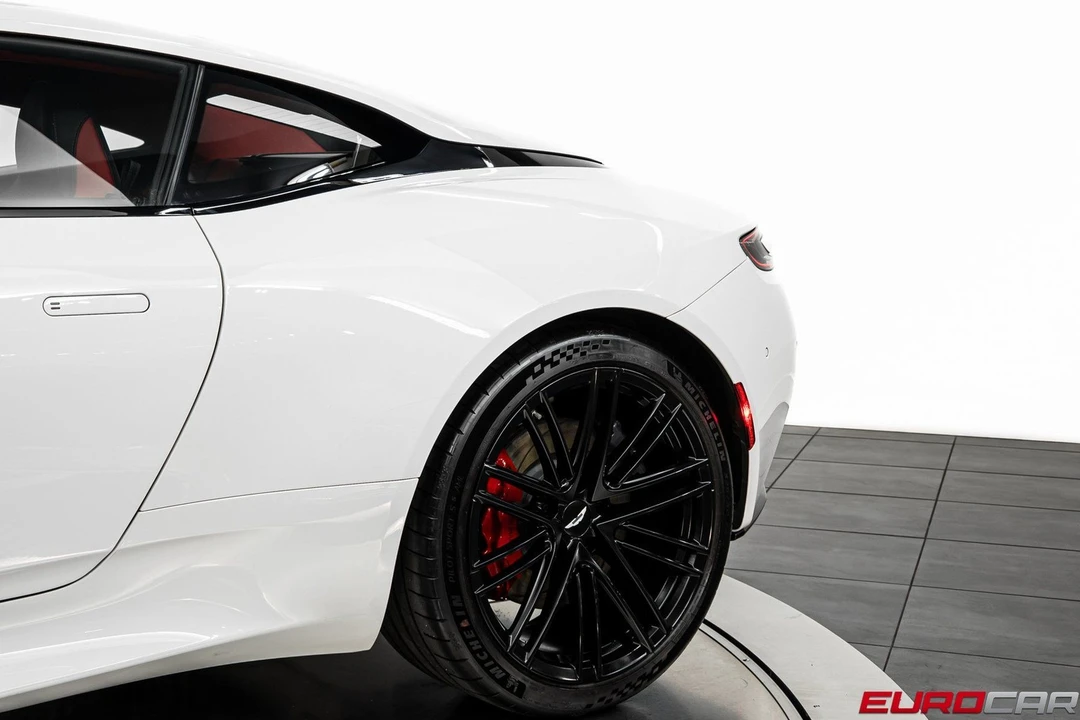 2024 Aston Martin DB12 - Image 13 of 31