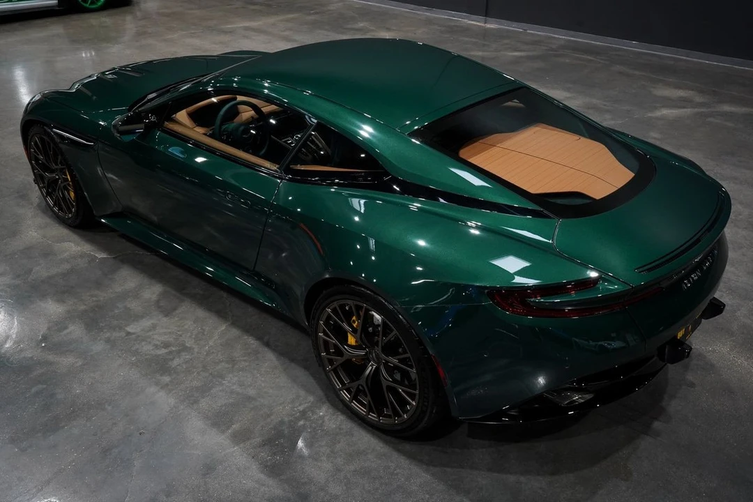 2024 Aston Martin DB12 - Image 15 of 31