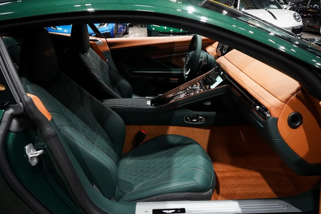 2024 Aston Martin DB12 - Image 31 of 31