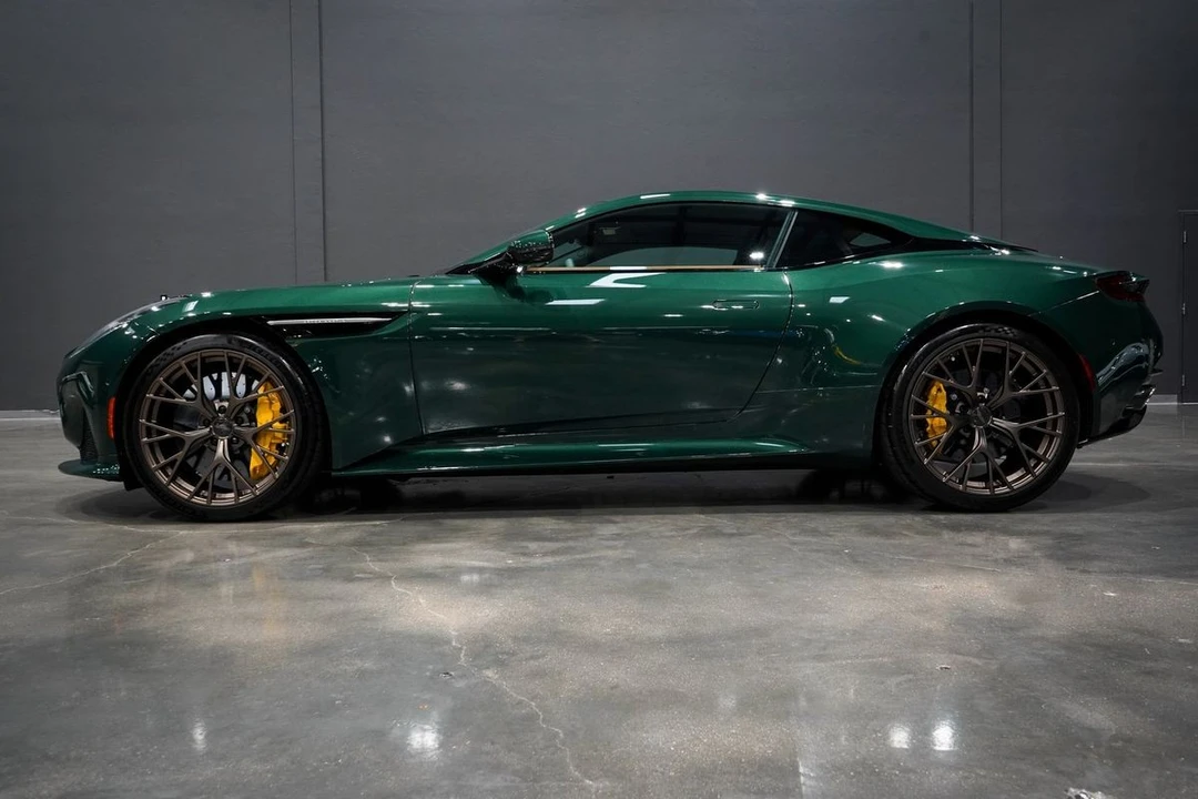 2024 Aston Martin DB12 - Image 2 of 31