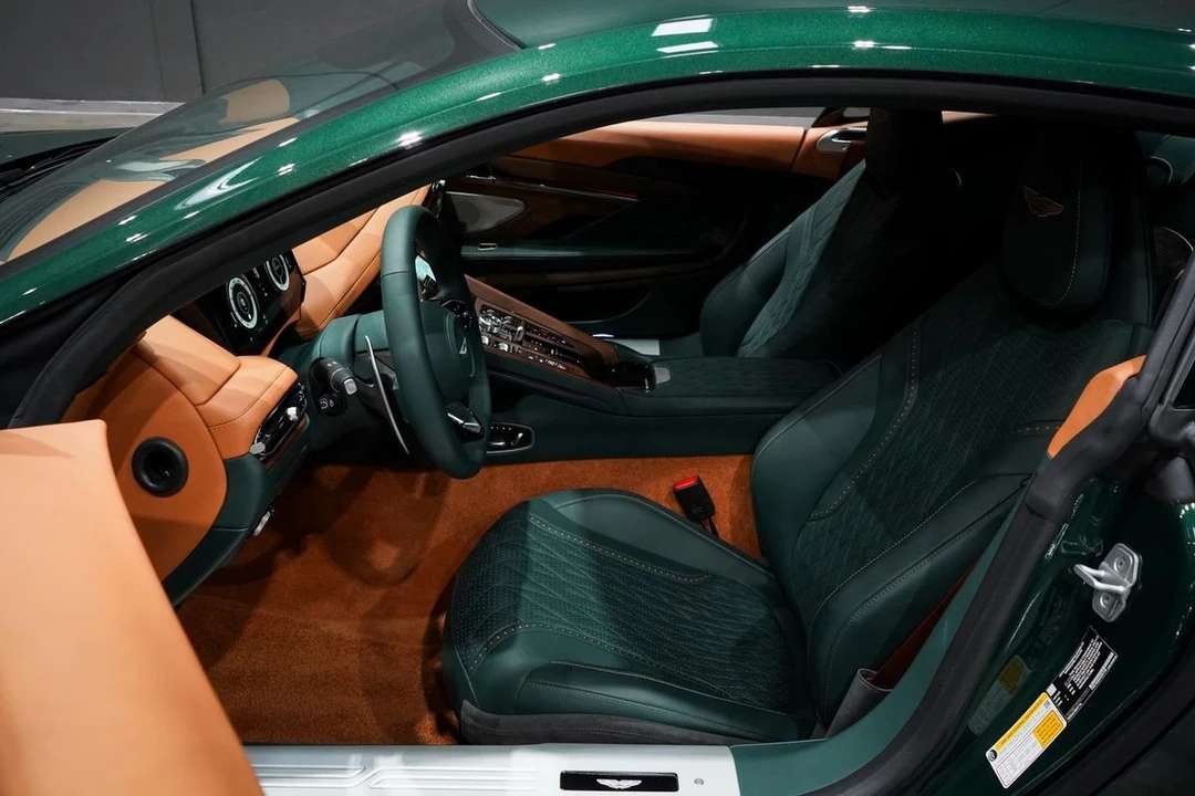 2024 Aston Martin DB12 - Image 27 of 31