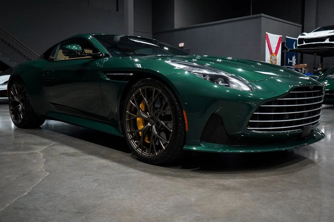 2024 Aston Martin DB12 - Image 7 of 31