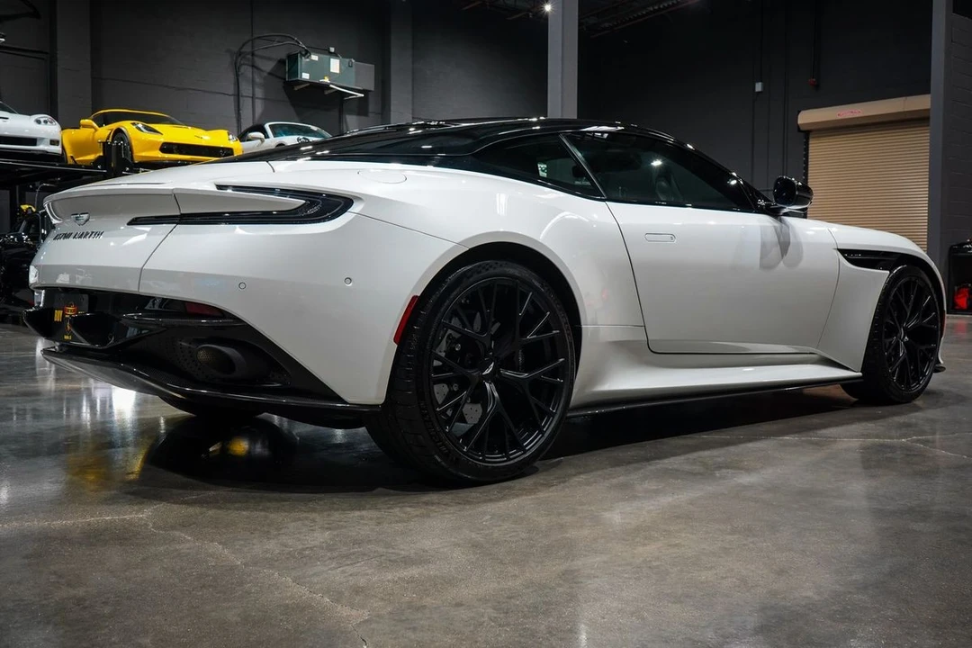 2024 Aston Martin DB12 - Image 6 of 31