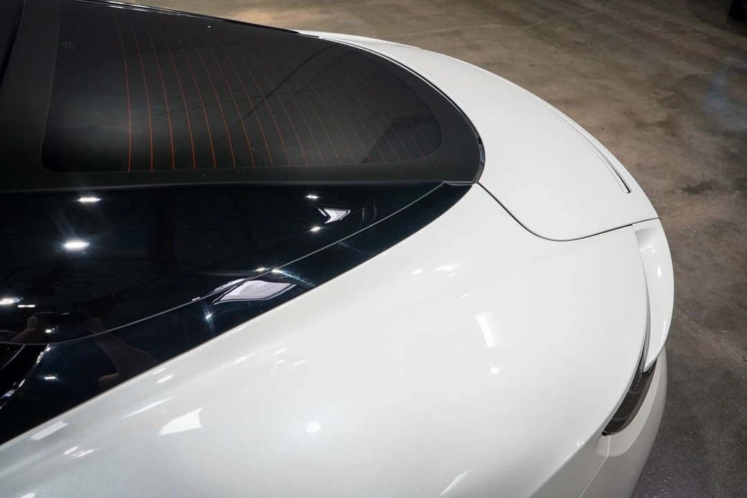 2024 Aston Martin DB12 - Image 14 of 31