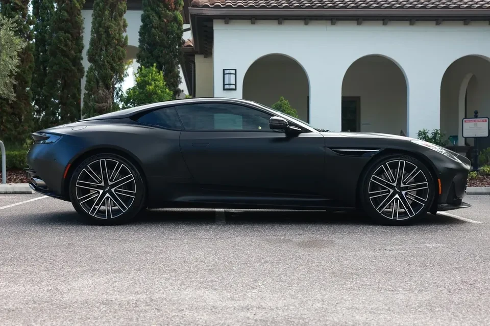 2024 Aston Martin DB12 - Image 6 of 13