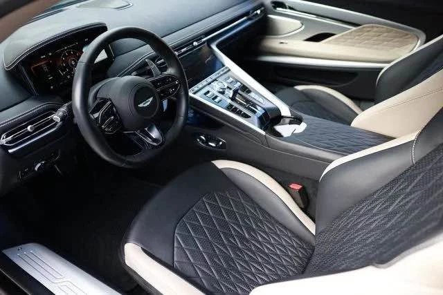 2024 Aston Martin DB12 - Image 4 of 5