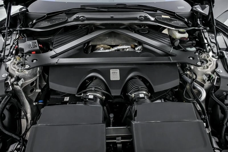 2024 Aston Martin DB12 - Image 17 of 31