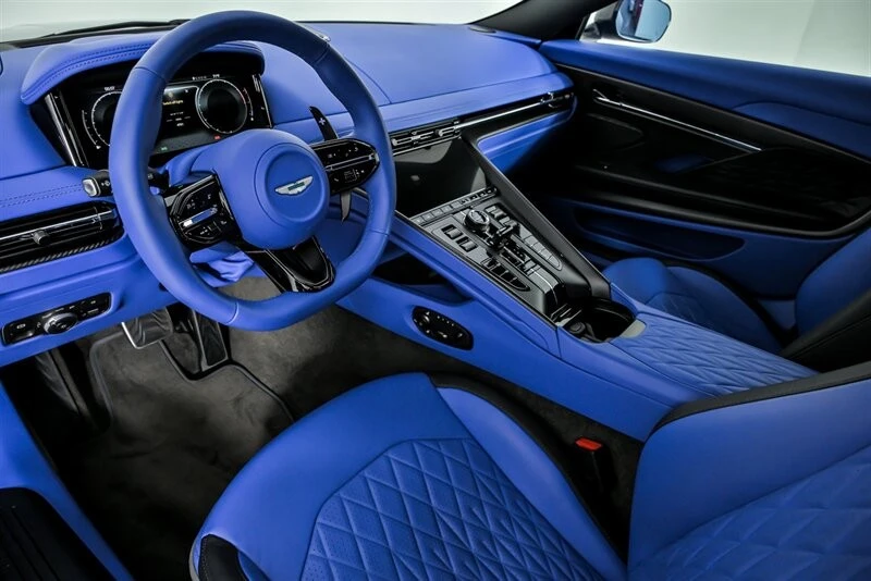 2024 Aston Martin DB12 - Image 21 of 31