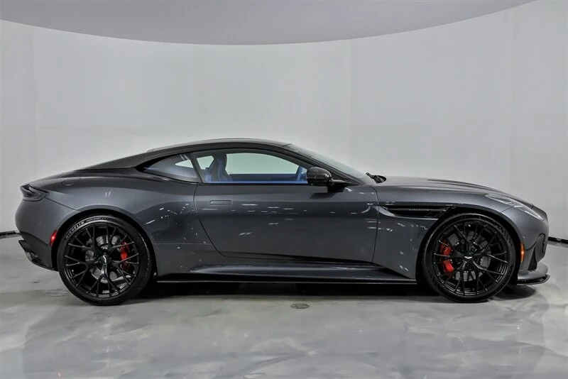 2024 Aston Martin DB12 - Image 14 of 31