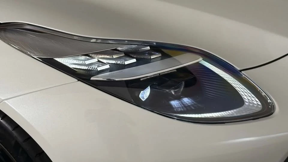 2024 Aston Martin DB12 - Image 9 of 20