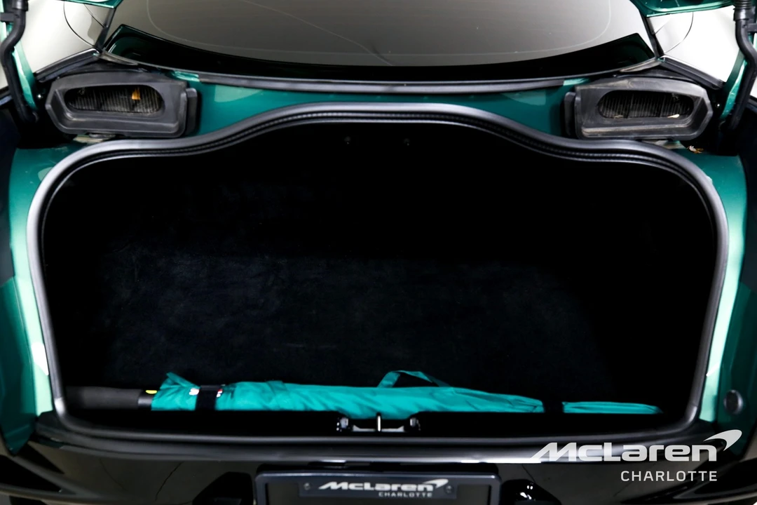 2024 Aston Martin DB12 - Image 18 of 31