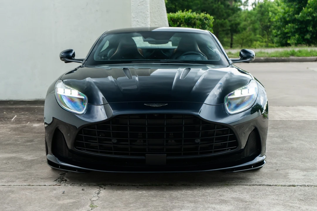 2024 Aston Martin DB12 - Image 13 of 31