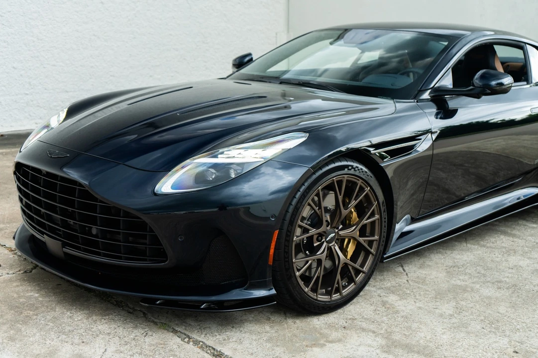 2024 Aston Martin DB12 - Image 15 of 31