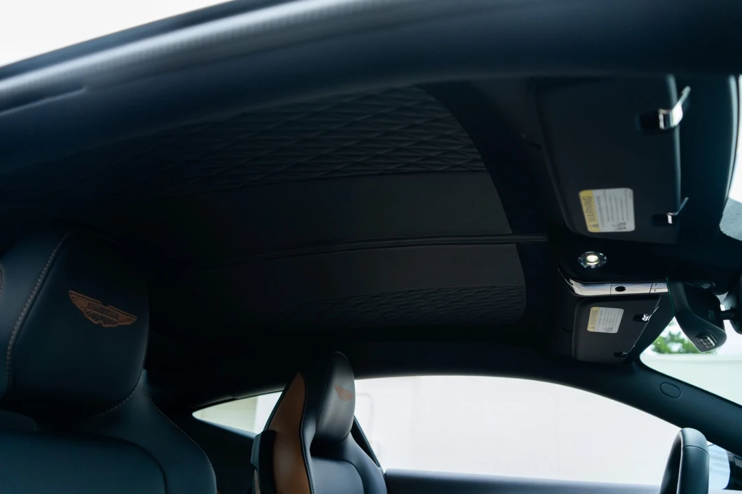 2024 Aston Martin DB12 - Image 28 of 31