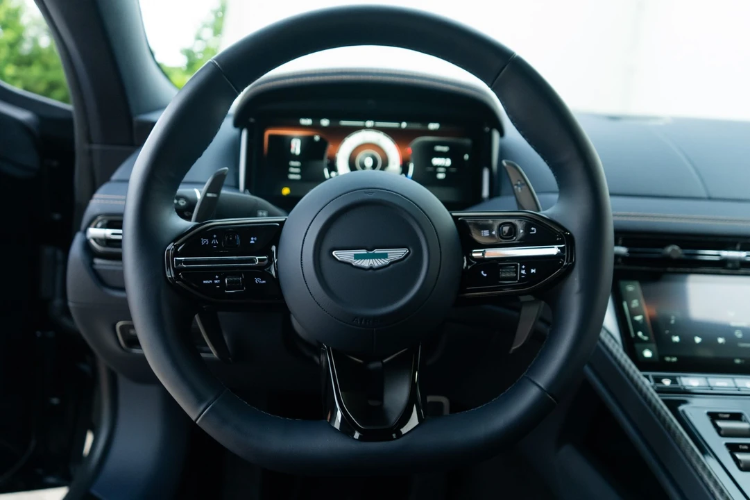 2024 Aston Martin DB12 - Image 10 of 31