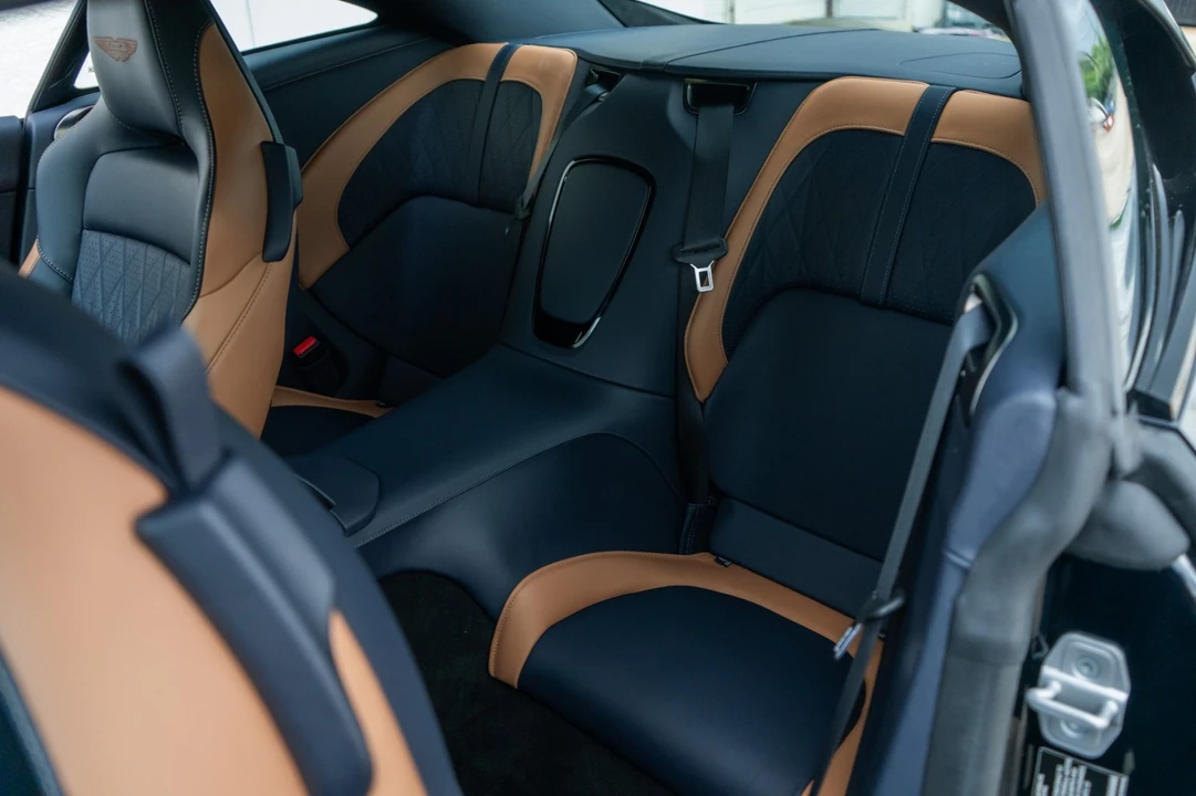 2024 Aston Martin DB12 - Image 23 of 31