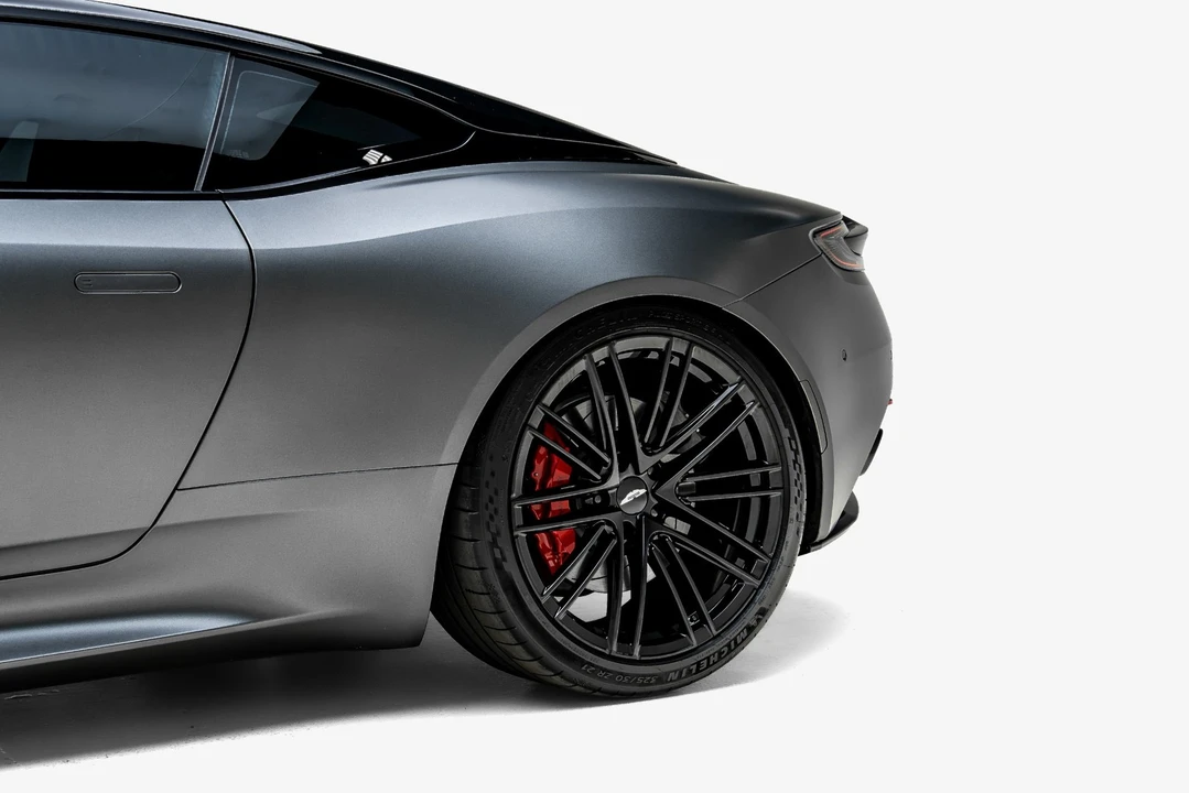 2024 Aston Martin DB12 - Image 13 of 31