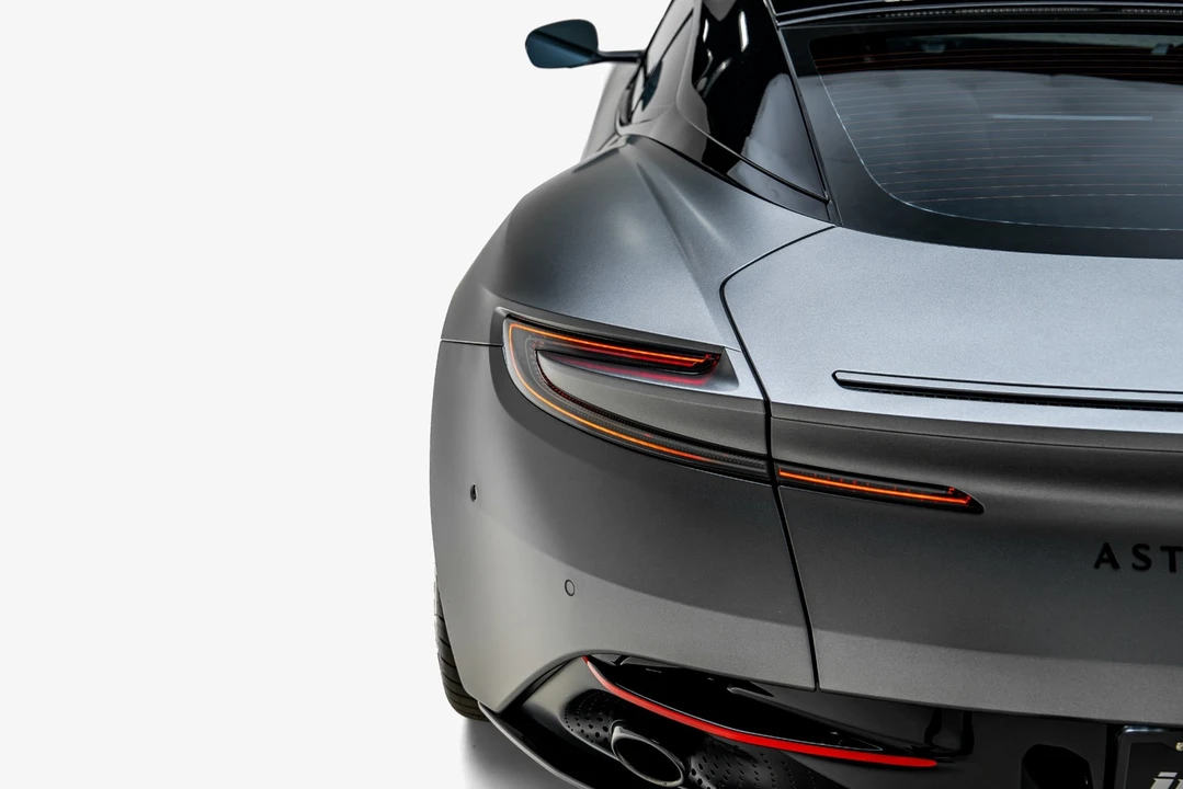2024 Aston Martin DB12 - Image 26 of 31