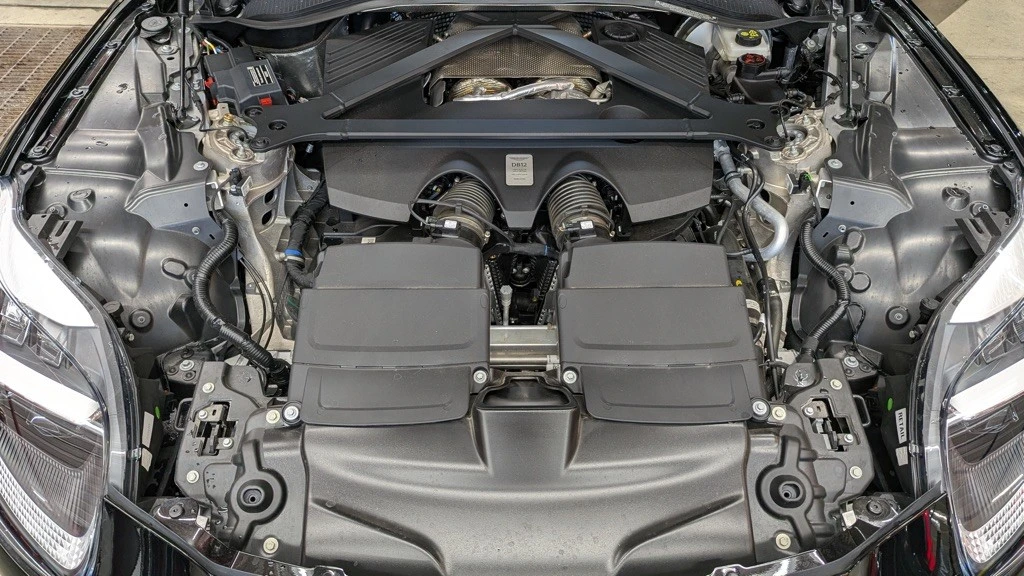 2024 Aston Martin DB12 - Image 31 of 31