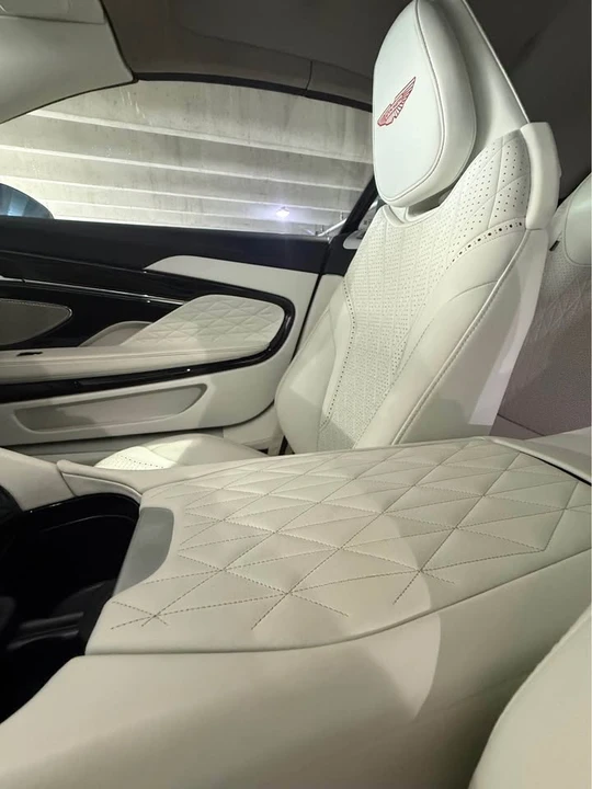 2024 Aston Martin DB12 - Image 18 of 20