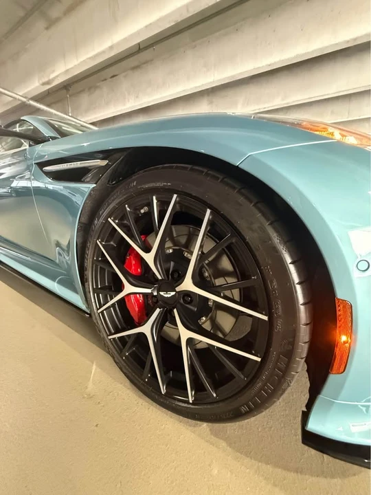 2024 Aston Martin DB12 - Image 4 of 20