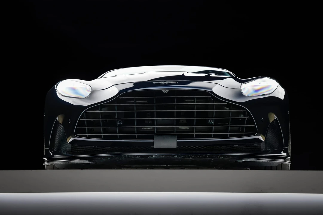 2024 Aston Martin DB12 - Image 10 of 31