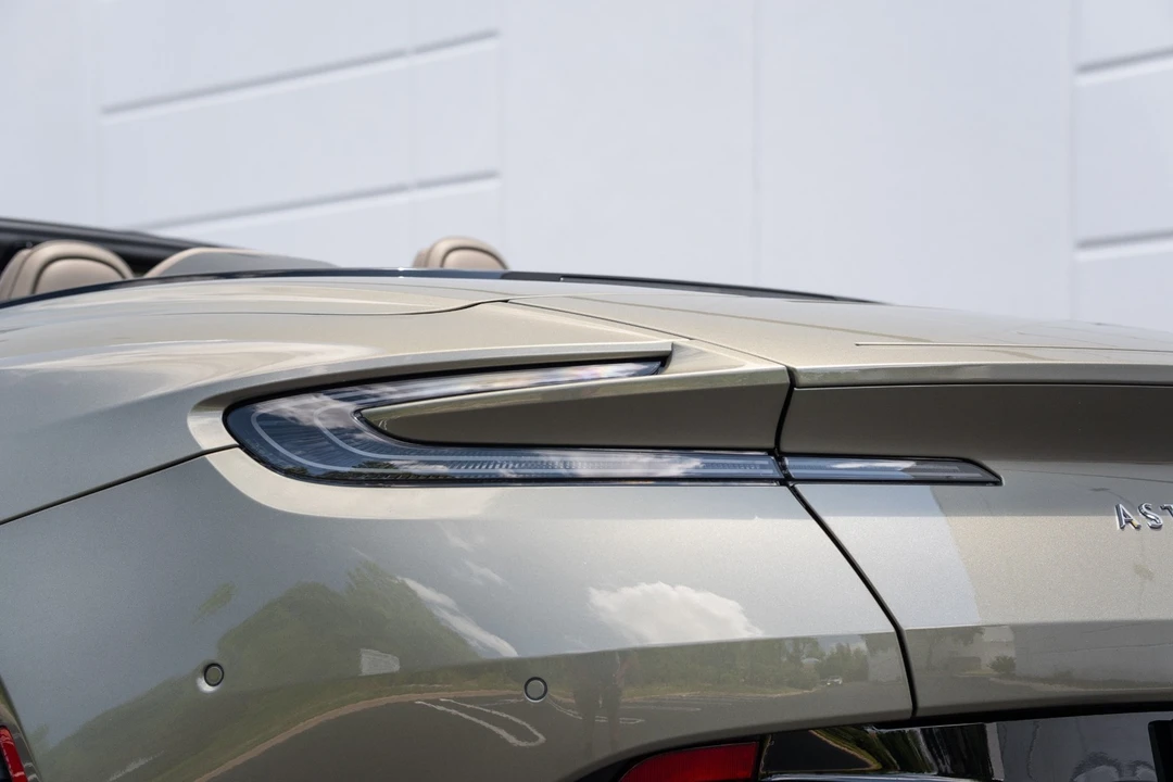 2024 Aston Martin DB12 - Image 28 of 31