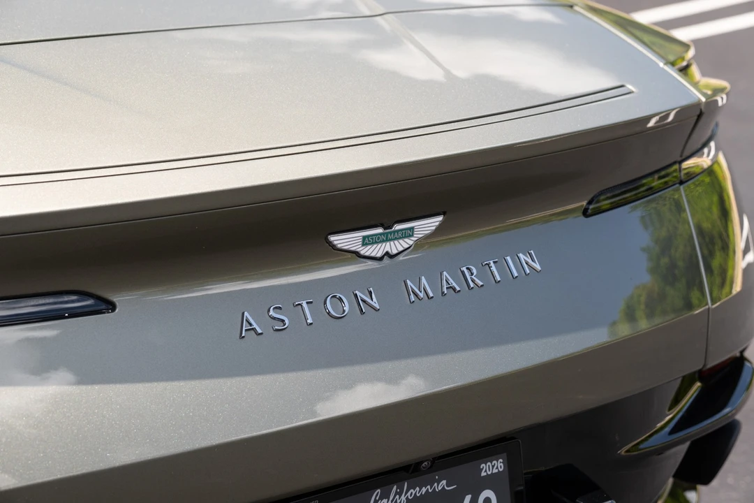 2024 Aston Martin DB12 - Image 18 of 31